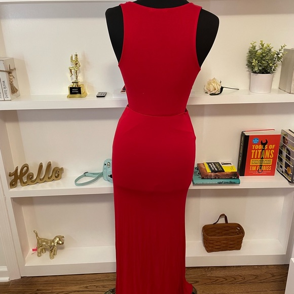 Red High-low Maxi Dress - Picture 3 of 4